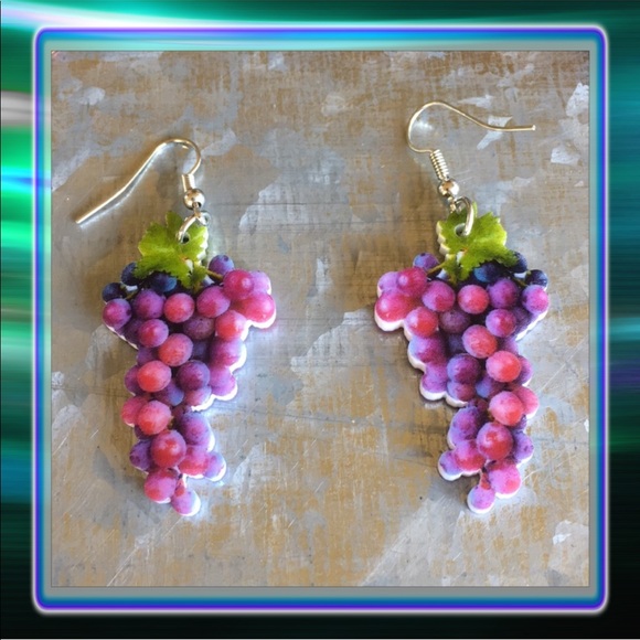 Jewelry - Grape Acrylic Earrings